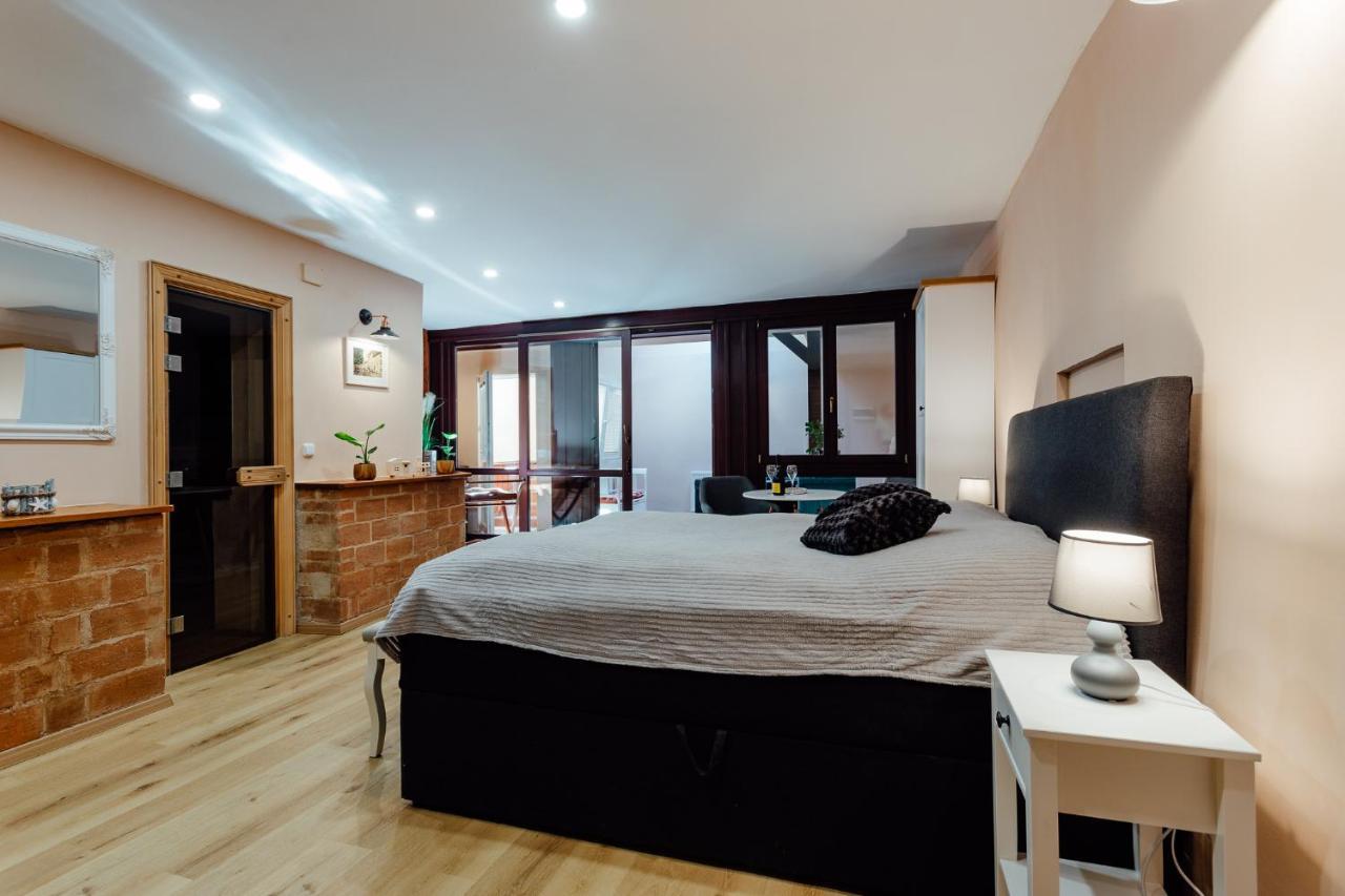 Penzion Cosmopolitan Ii. Banská Štiavnica Buitenkant foto